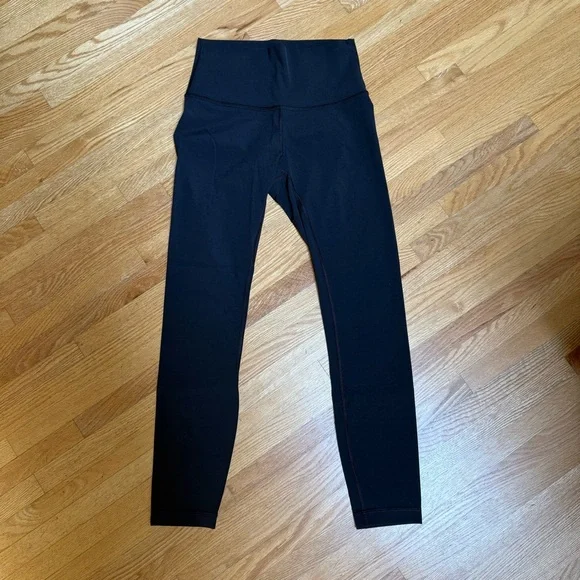 lululemon Wunder 25” Luxtreme Leggings - Picture 2 of 5